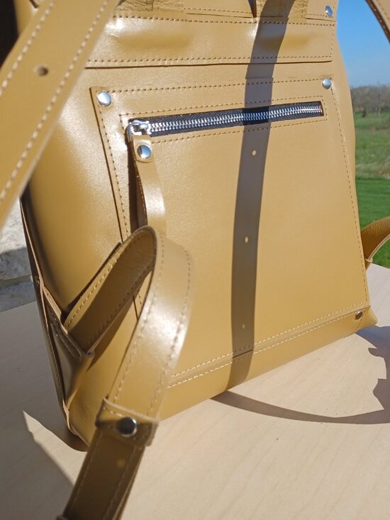 Handmade genuine leather women\'s backpack NWOT